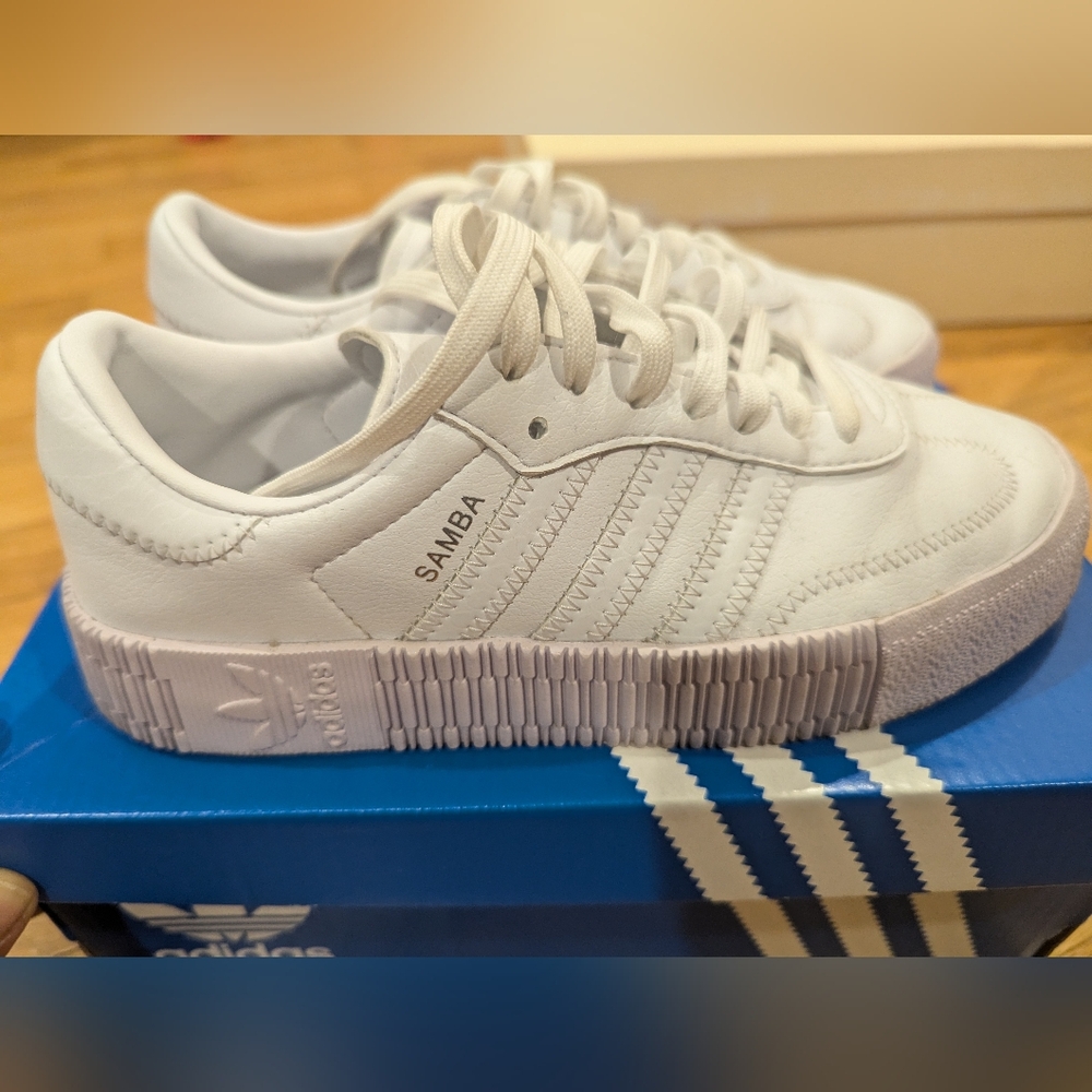 Adidas Samba in White and Lavender Sz.5.5